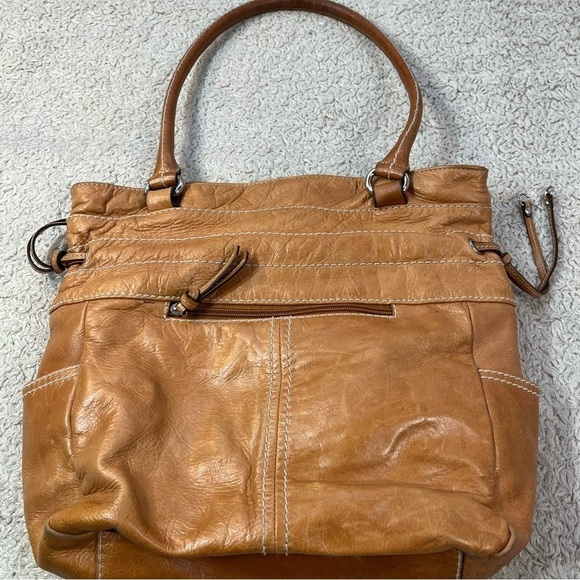 Tignanello Carmel Genuine Leather Hobo Bag 3 Front Zippered Pockets Big Interior - Picture 2 of 16